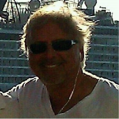 Profile Picture of John Gendron (@johnHenryRoger) on Twitter