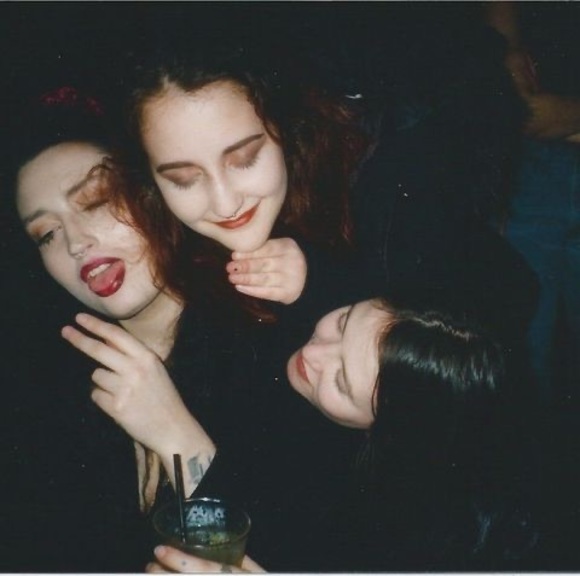 Profile Picture of Susana Wonacott (@soup420777) on Poshmark