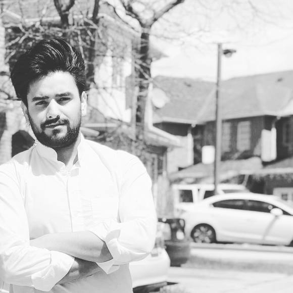 Profile Picture of Jagjeet Singh (@jagjeets) on Poshmark