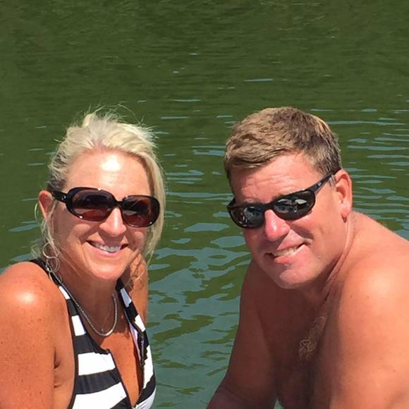 Profile Picture of Mark Fronczek (@mtfronczek) on Poshmark