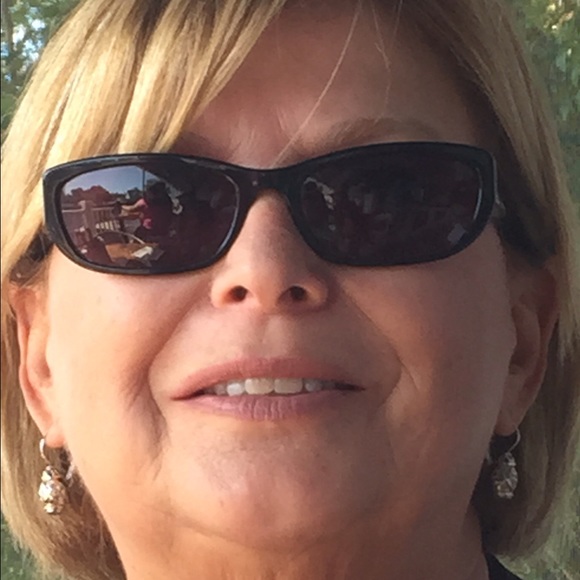 Profile Picture of Nancy Mccarthy (@nmac969) on Poshmark