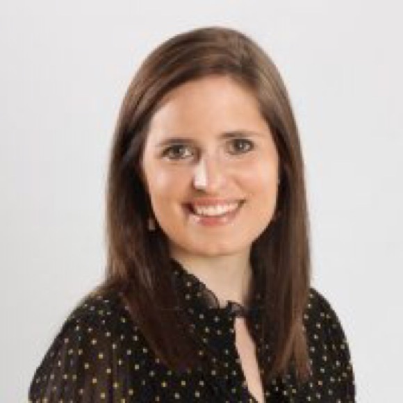 Profile Picture of Carolyn Karwoski (@caro2460) on Poshmark