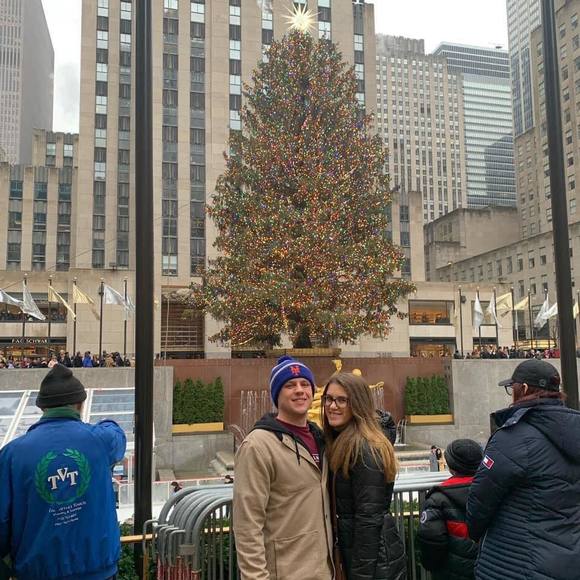 Profile Picture of Paige Papile (@paigepapile) on Poshmark