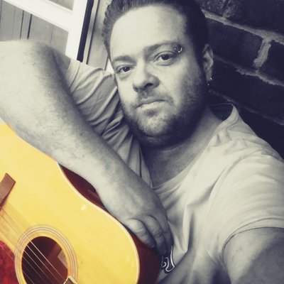 Profile Picture of Chris Whitby (@drummerboy0910) on Twitter