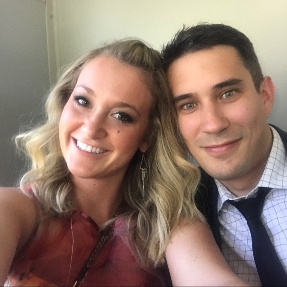 Profile Picture of Lauren Wanhala (@lowanhala) on Poshmark