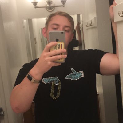 Profile Picture of James Kirchner (@JamestheKid0) on Twitter