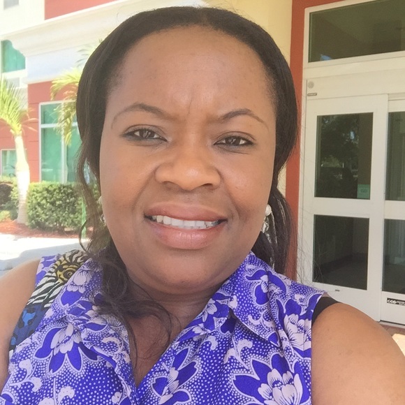 Profile Picture of M fabiola Similien (@mfabiola) on Poshmark