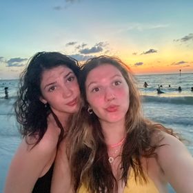 Profile Picture of Carly Gonzalez (@carleannag) on Pinterest