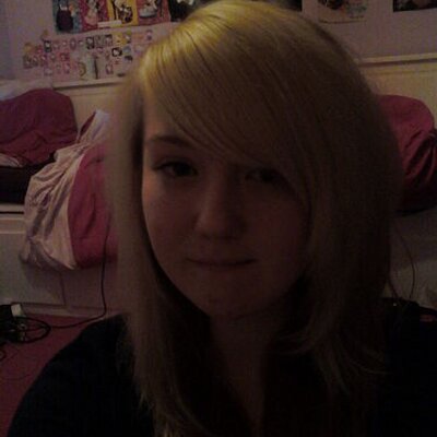 Profile Picture of Alice Reynolds (@alicereynolds1) on Twitter