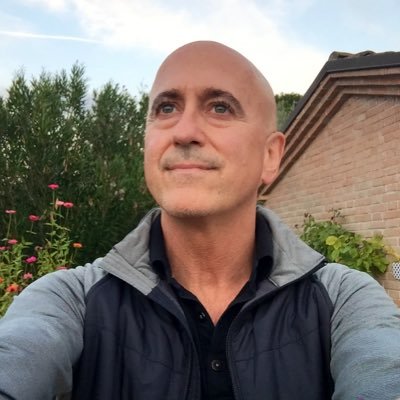 Profile Picture of Stephen Colella (@StephenColella) on Twitter