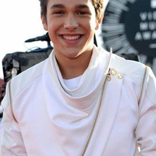 Profile Picture of David Gordan (@david.gordan.3958) on Facebook