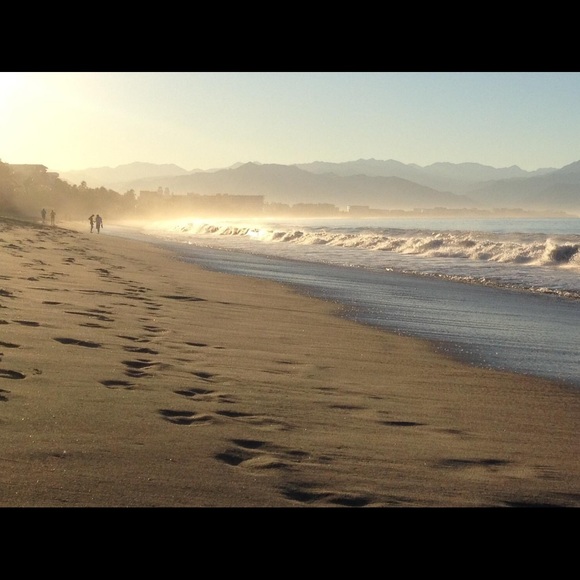 Profile Picture of Ginette Bauer (@gintrudeau) on Poshmark