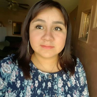 Profile Picture of Maria (@MariaOlvera97) on Twitter