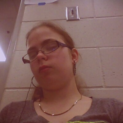 Profile Picture of Brittany Stapleton (@stap21leton) on Twitter