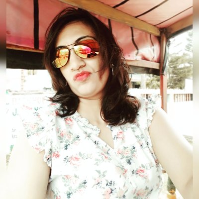 Profile Picture of Sonali Basu (@sonalizworld) on Twitter