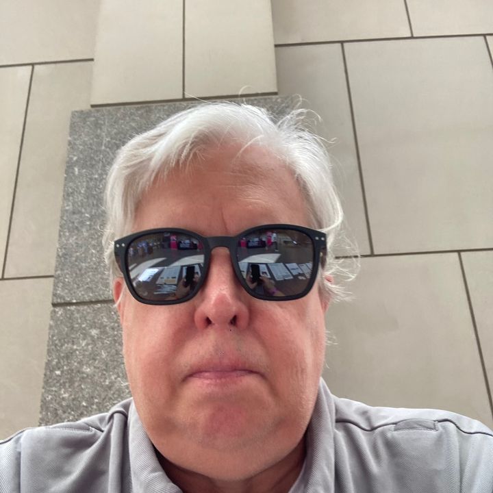 Profile Picture of Robert Bernstein (@robert.bernstein5) on Tiktok