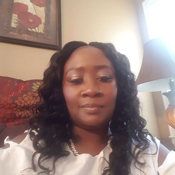 Profile Picture of Yolanda Hammond (@adynn) on Poshmark