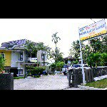Profile Picture of Maninjau Lake Inn (@maninjaulakeinn) on Instagram