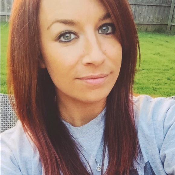 Profile Picture of Britney Murphy (@brity0321) on Poshmark