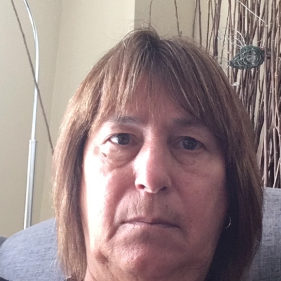 Profile Picture of Joanne Pellis (@joannempellis) on Poshmark