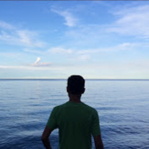 Profile Picture of Harry Hasselbring (@h_hasselbring) on Poshmark