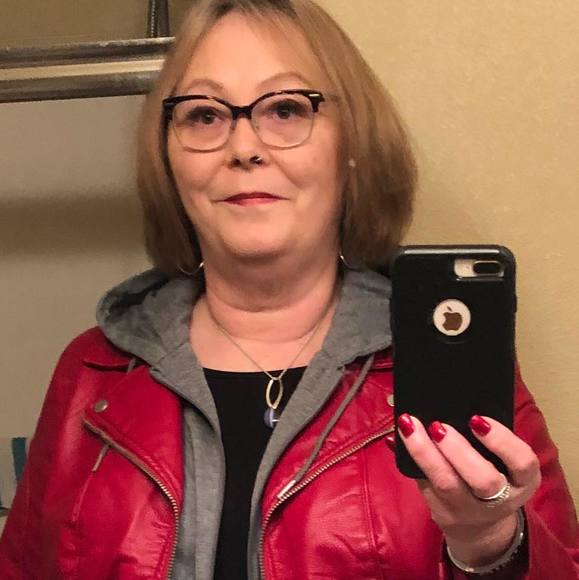 Profile Picture of Joetta Collins-winkel (@jyc515) on Poshmark