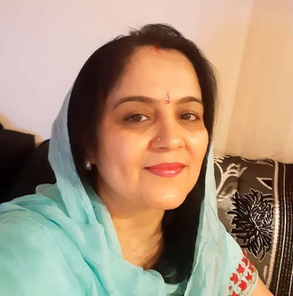 Profile Picture of Rajwanti Siwach (@rajwantisiwach) on Poshmark