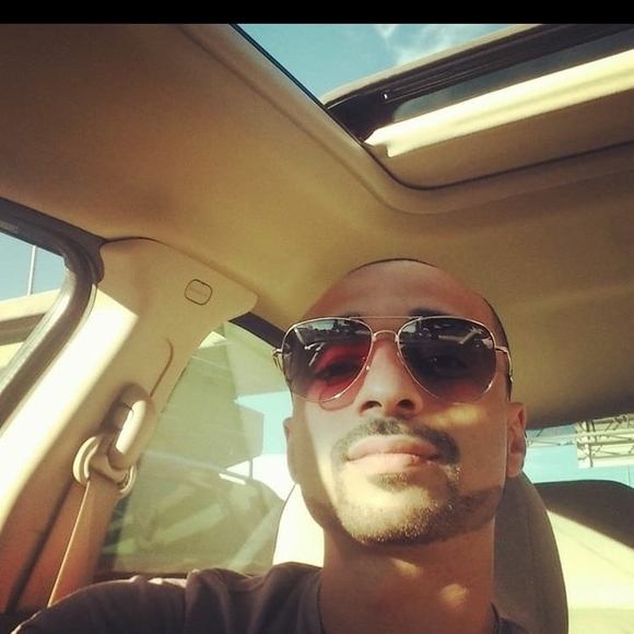 Profile Picture of Mj Hijjawi (@moutasimjabar) on Poshmark