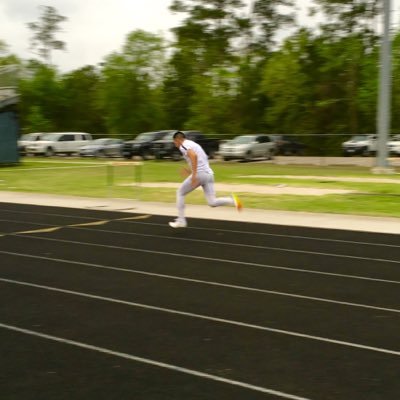 Profile Picture of Michele Barrientez (@mbarrientez1) on Twitter