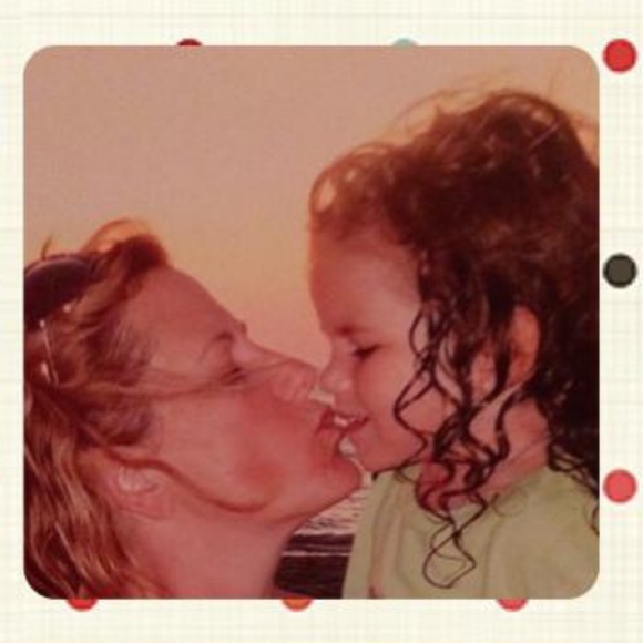 Profile Picture of Kendall Poole (@k_n_6506) on Poshmark