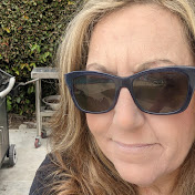 Profile Picture of Suzanne Freeman (@suznf) on Youtube