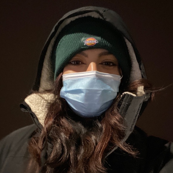 Profile Picture of Ana Pertner (@ilovefrank21) on Poshmark