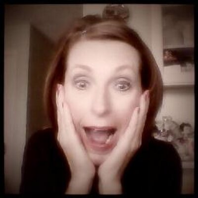 Profile Picture of Deborah Chisholm (@beboop22) on Twitter