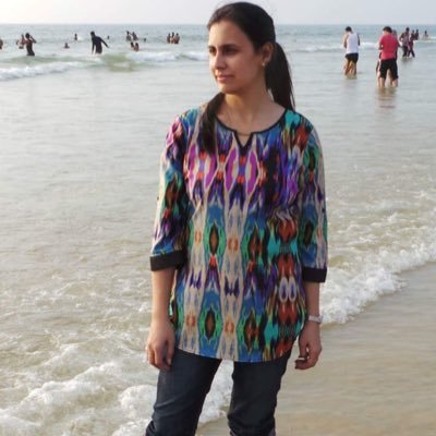 Profile Picture of Sapna Gandhi (@sapnacapricon) on Twitter