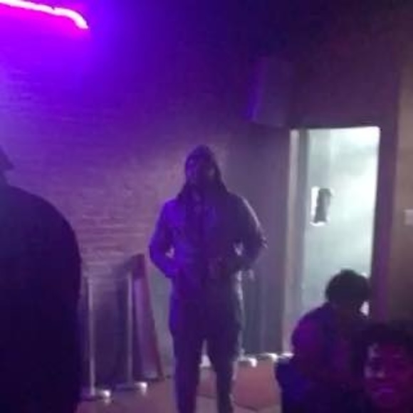 Profile Picture of Richard Morgan (@r_l_m_15) on Poshmark