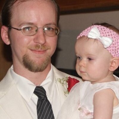 Profile Picture of Aaron Huddlestob (@giant_midget101) on Twitter