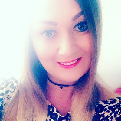 Profile Picture of  🎀Sarah Ford 🎀 (@dippysarah) on Twitter