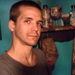Profile Picture of Jonathan Crabb (@sneakycrabblegs) on Instagram