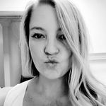 Profile Picture of Simone Kirk 🖤 (@simone.kirk) on Instagram