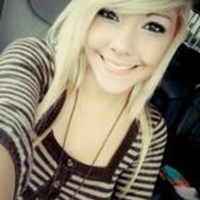 Profile Picture of Alyssa Jarvis (@AlyssaJarvis13) on Twitter