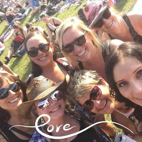 Profile Picture of Tracey Leney (@traceyleney) on Poshmark