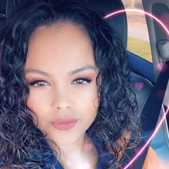 Profile Picture of Pravita-deroop Ramtahal (@vita1116) on Poshmark