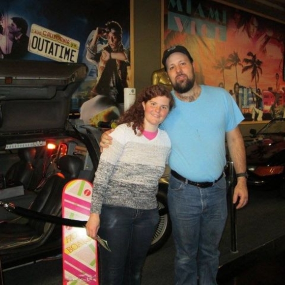 Profile Picture of Lindsay Bulinski (@linzers89) on Poshmark