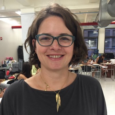 Profile Picture of Alicia Perez-Katz (@@aliciahassinger) on Twitter