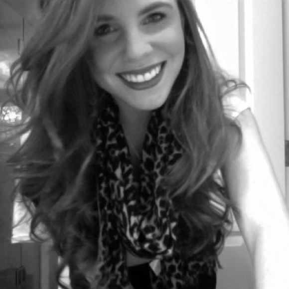 Meaghan Drugan - Poshmark Profile Picture of Meaghan Drugan (@meaghandrugan) on Poshmark