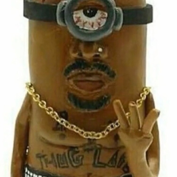 Profile Picture of Nathan Macias (@nathan946) on Poshmark