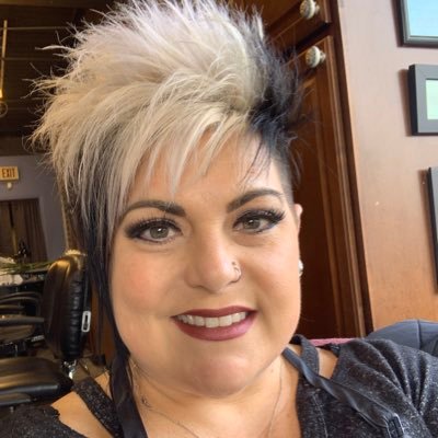 Profile Picture of Marianne Sturm (@SturmMarianne) on Twitter