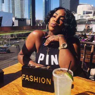 Profile Picture of Khadijah Calhoun (@DeeCaliCalhoun) on Twitter