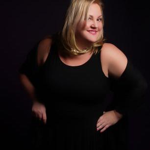 Profile Picture of Amanda Scocozzo CPC (@couragecatalyst) on Twitter