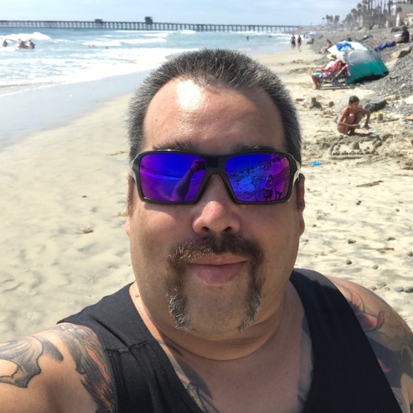 Profile Picture of Tom Irish (@1irish) on Poshmark